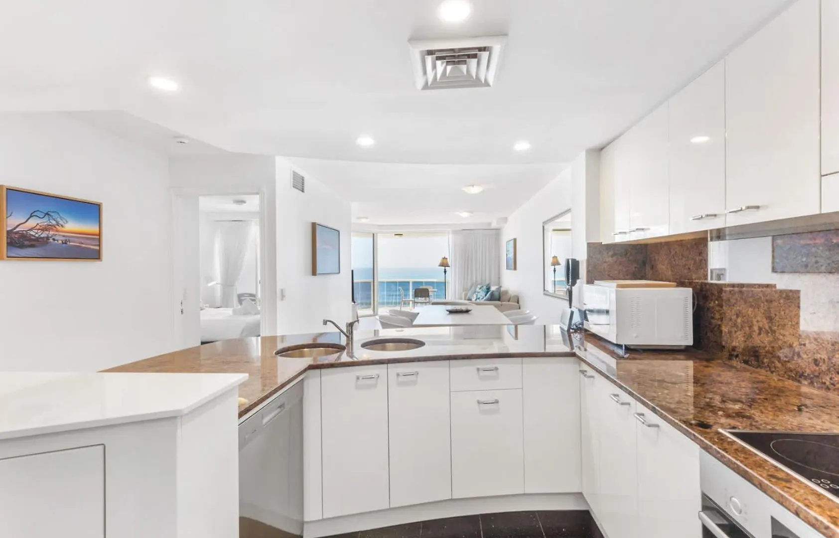 Zanzibar-Premium Ocean Apartment Mooloolaba